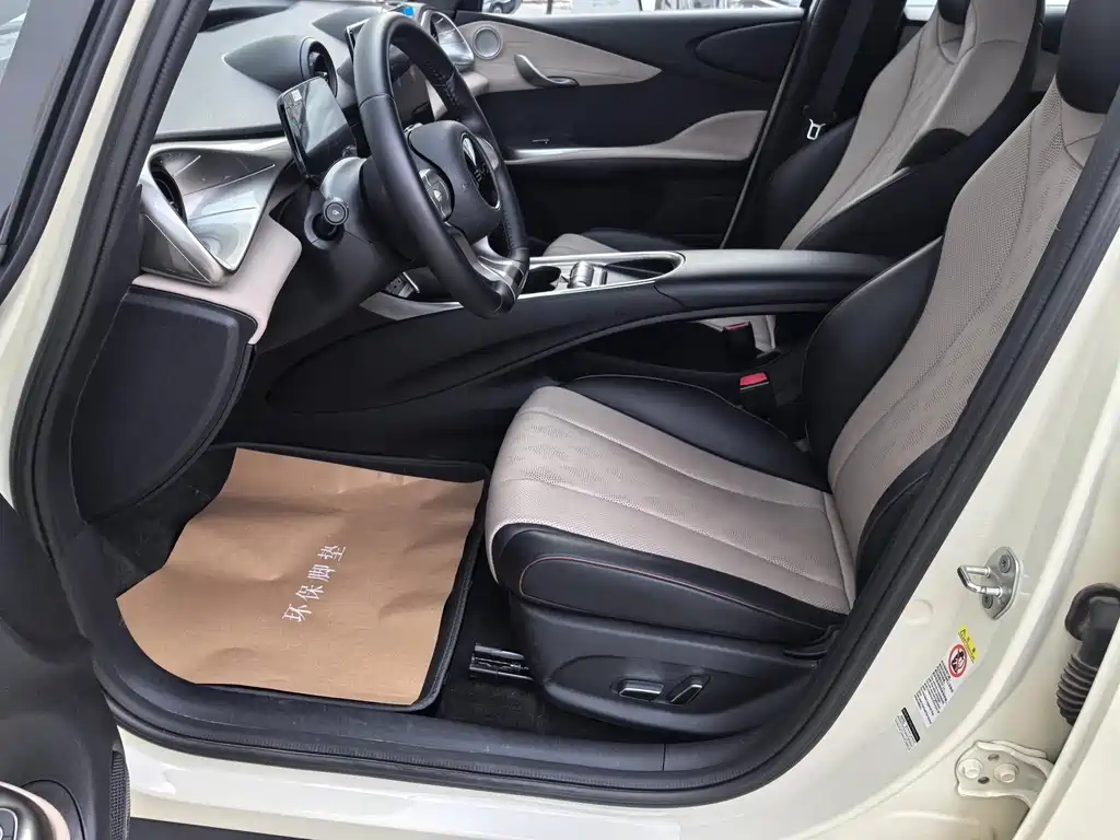 BYD Dolphin — миниатюра 6