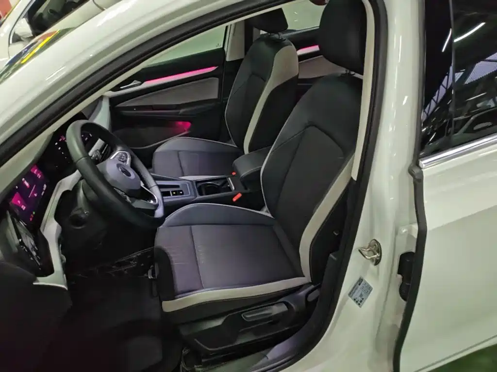 Volkswagen Golf — миниатюра 15
