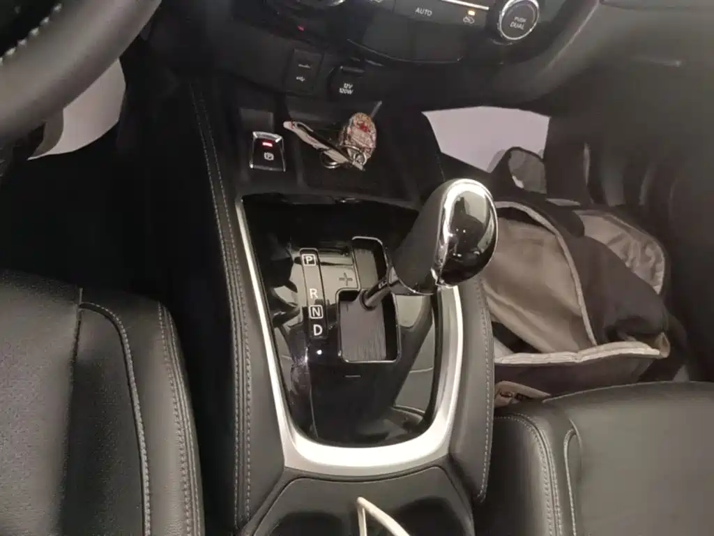 Nissan X-Trail — миниатюра 10