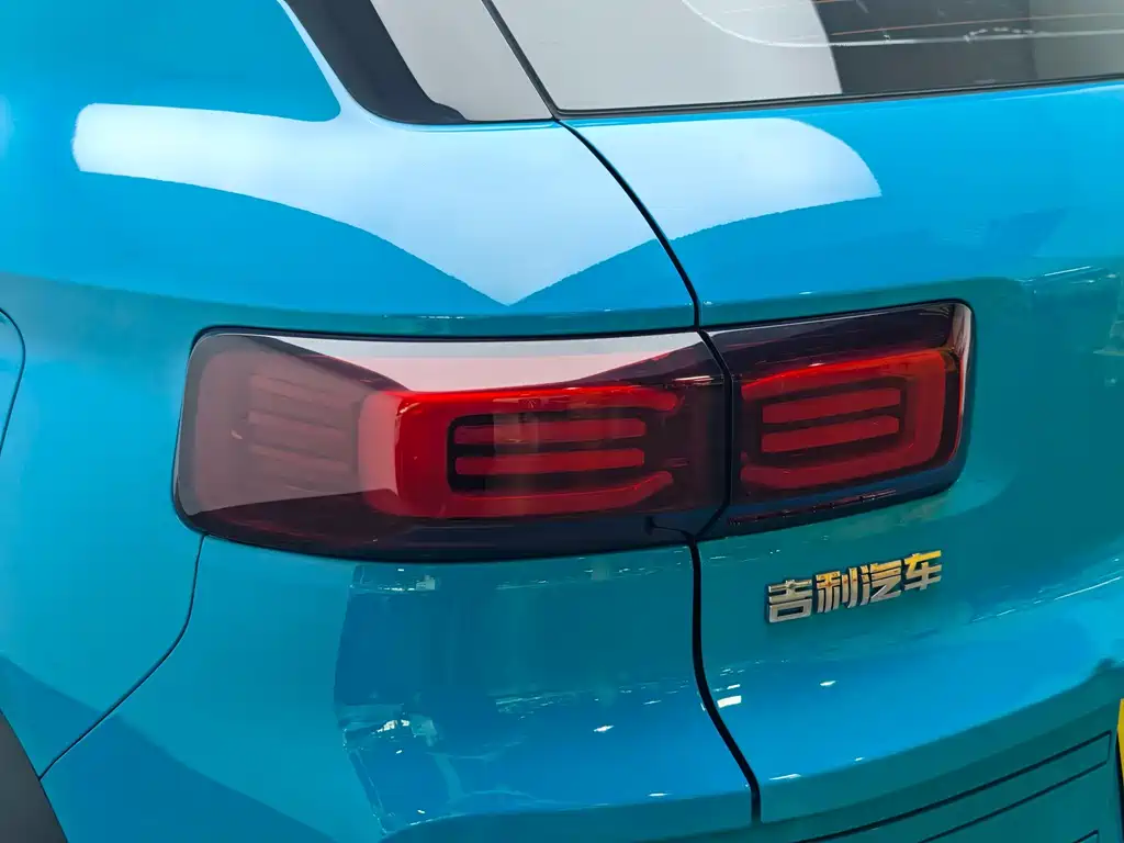 Geely Icon — миниатюра 7