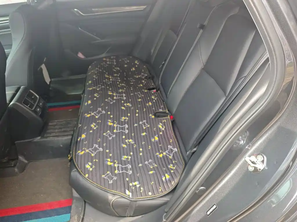 Honda Accord — миниатюра 18
