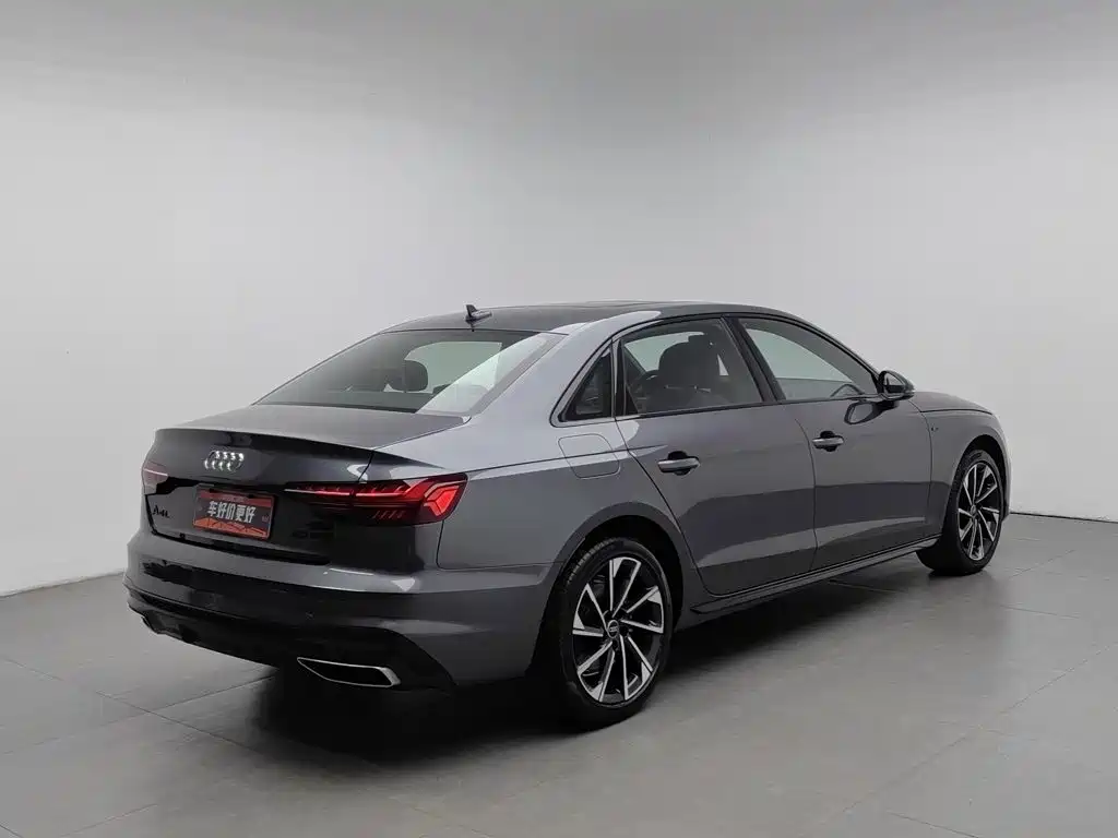Audi A4L — миниатюра 2