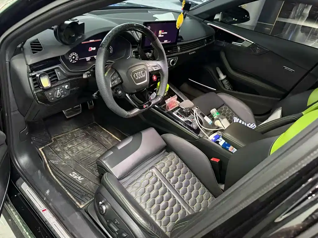 Audi RS 4 — миниатюра 2