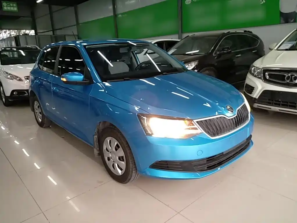 Skoda Fabia — миниатюра 4