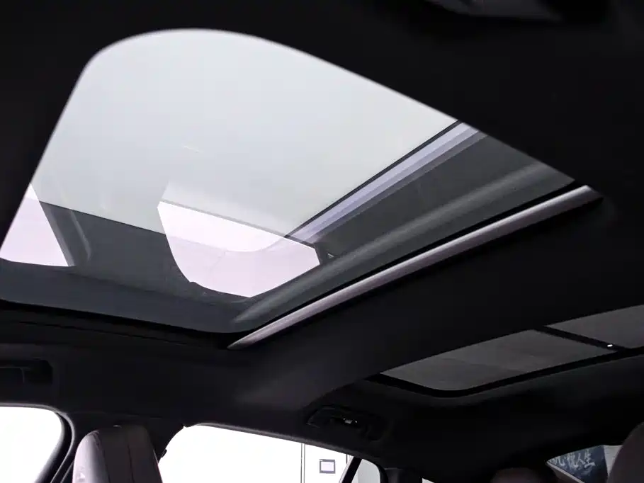 Porsche Panamera — миниатюра 11