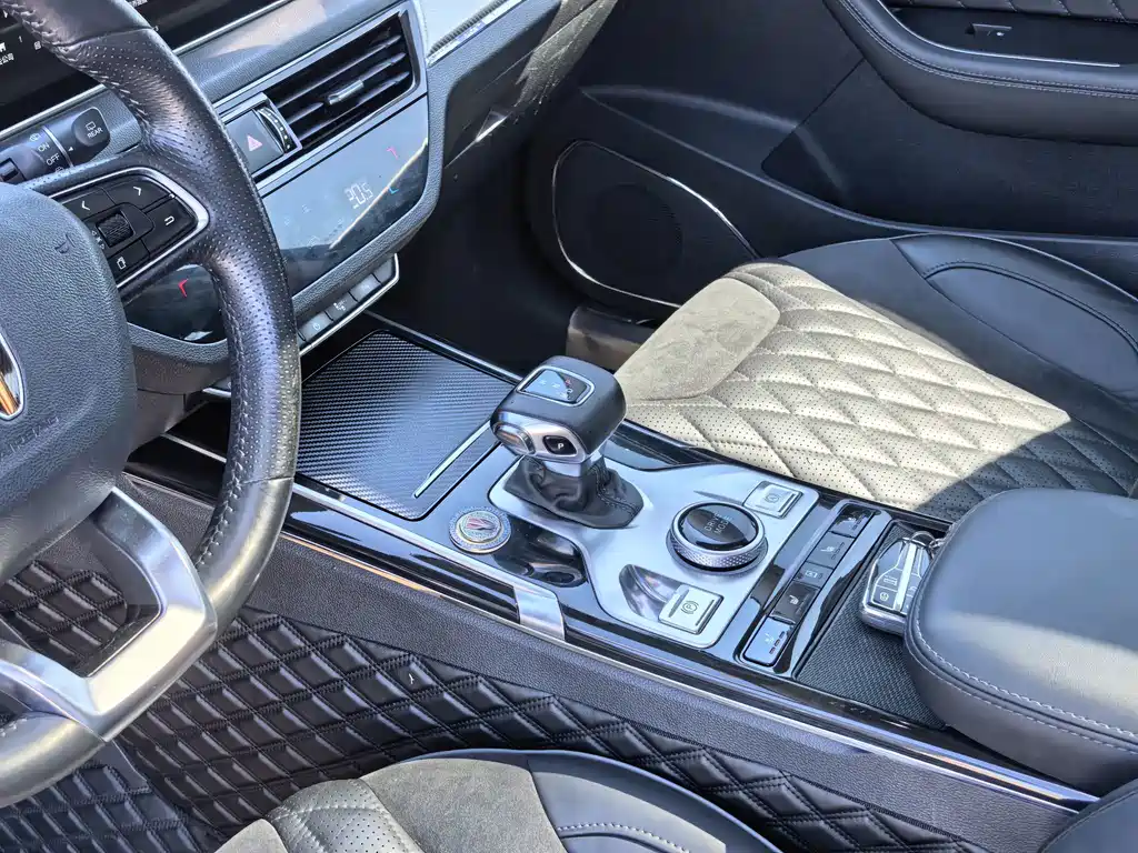 Hongqi Hongqi HS5 — миниатюра 16