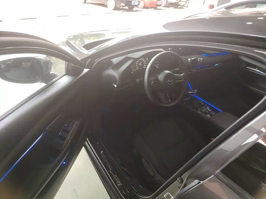 Mazda 3 Axela — миниатюра 16