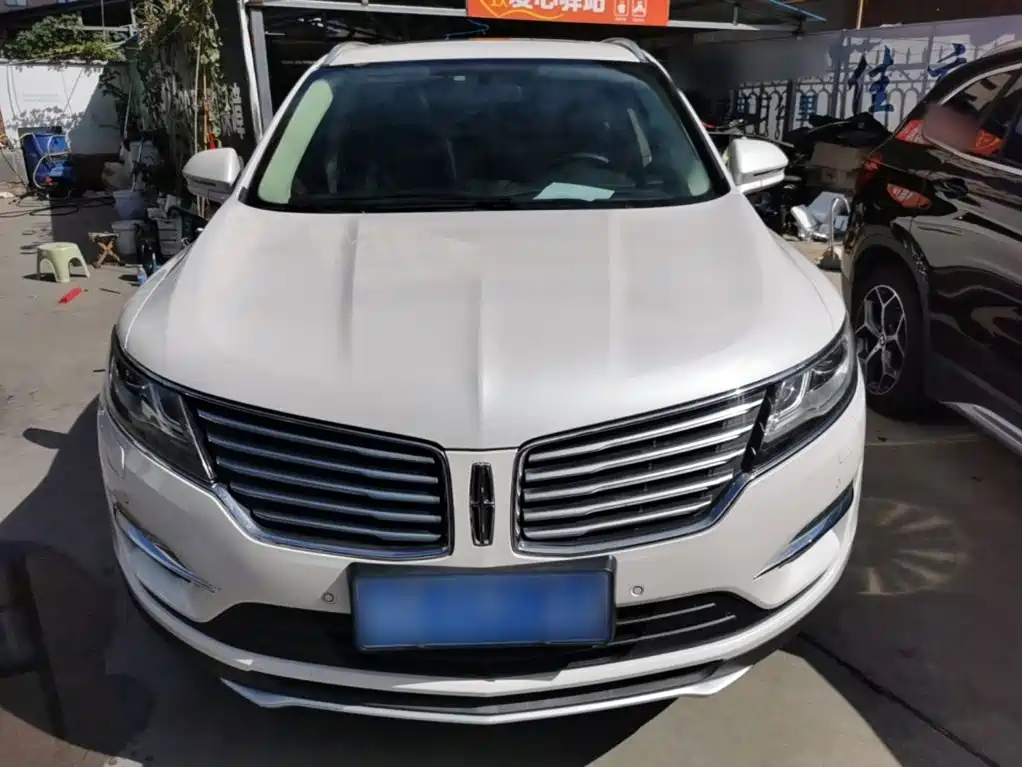 Lincoln MKC — миниатюра 3