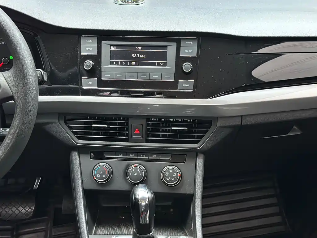 Volkswagen Bora — миниатюра 8