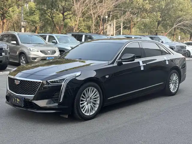 CADILLAC CT6