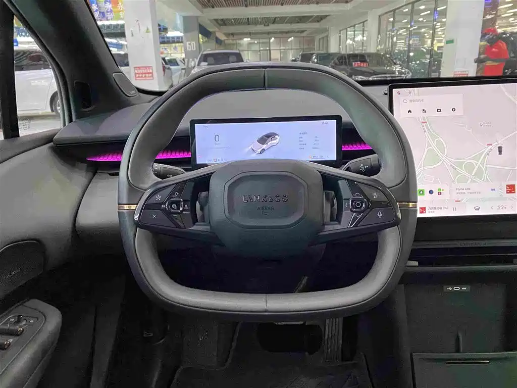 Lynk & Co Z20 — миниатюра 12