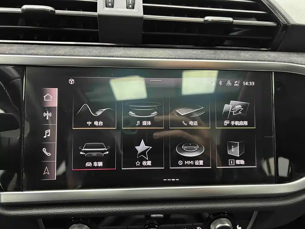 Audi Q3 — миниатюра 13