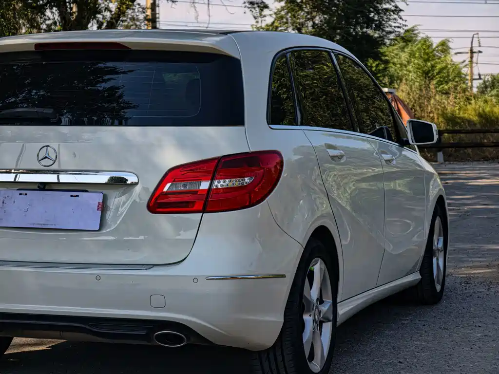 Mercedes-Benz B-Class — миниатюра 24