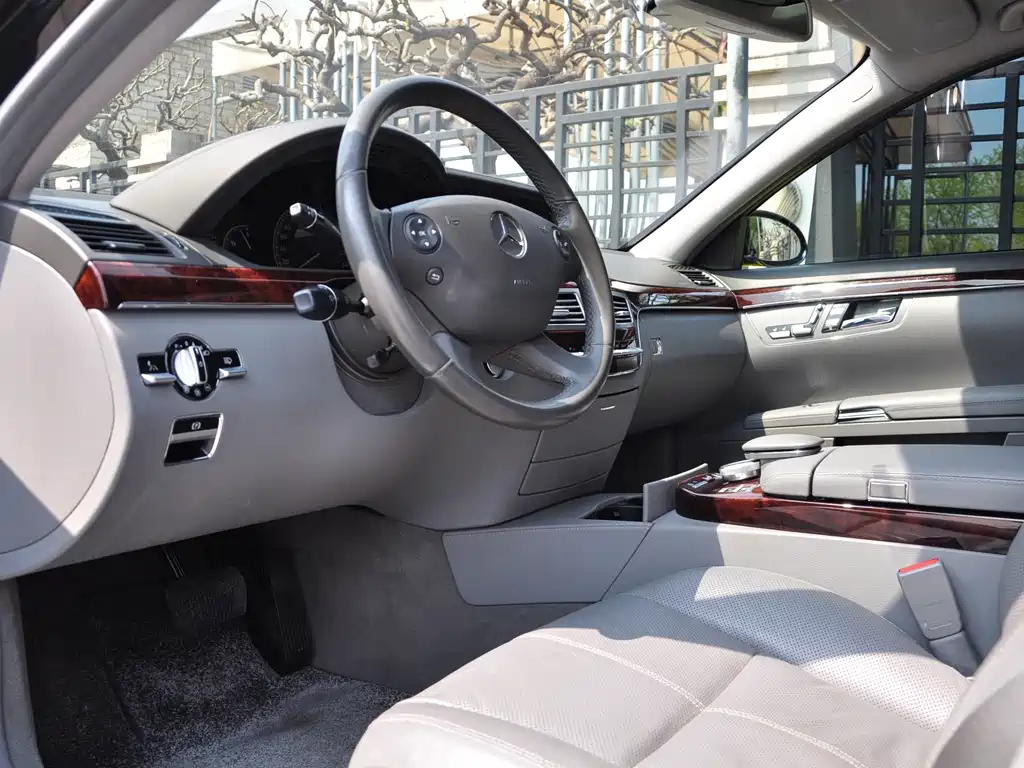 Mercedes-Benz S-Class S 2006 S 350