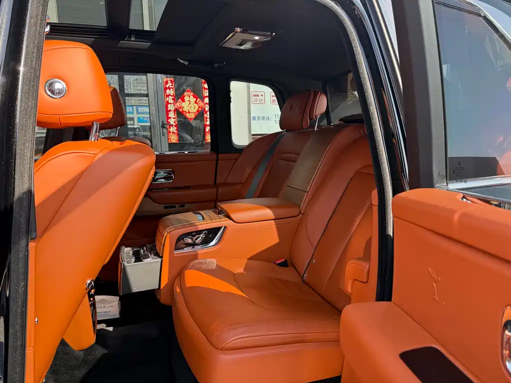 ROLLS-ROYCE CULLINAN