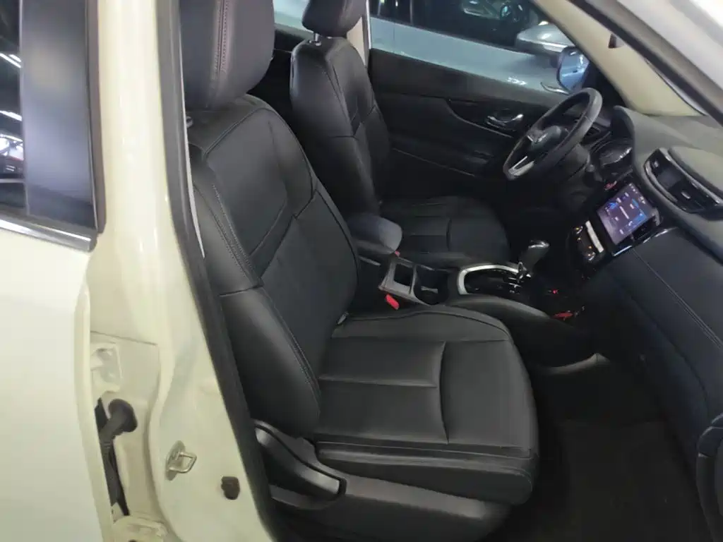 Nissan X-Trail — миниатюра 25
