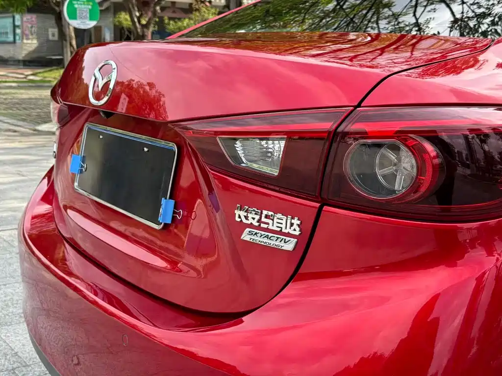 Mazda 3 Axela — миниатюра 8