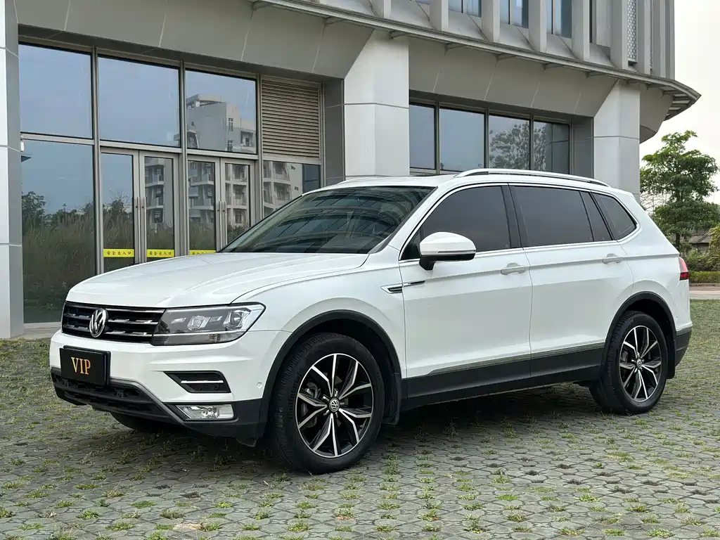 Volkswagen Tiguan L 2019
