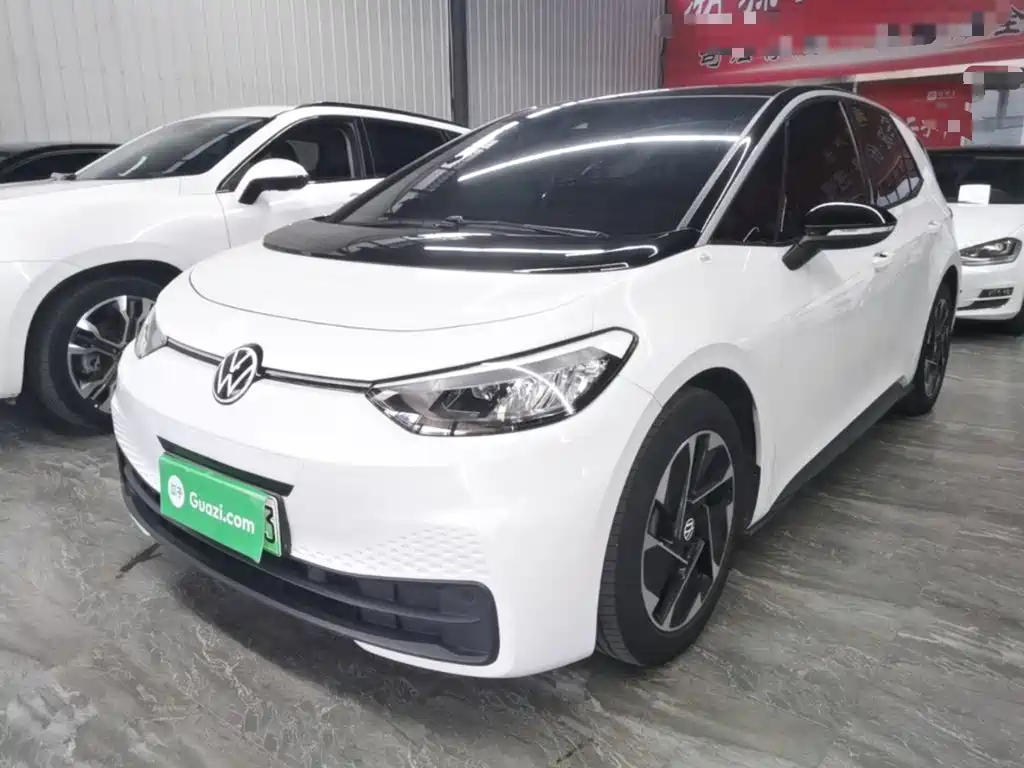 Volkswagen ID.3 — миниатюра 2