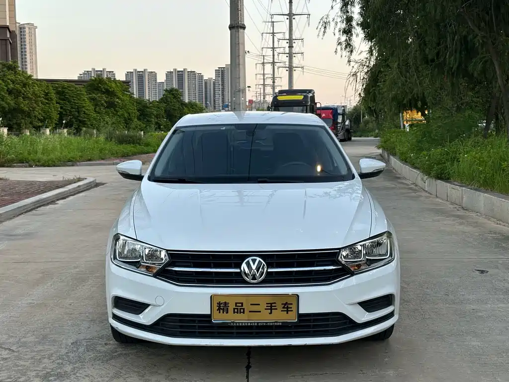 Volkswagen Bora — миниатюра 2