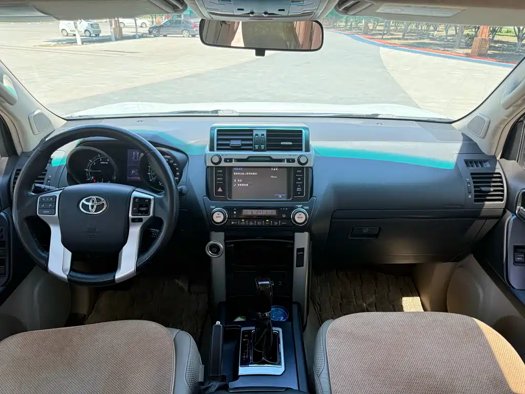 Toyota Land Cruiser Prado 2010 4.0L AT TX-L
