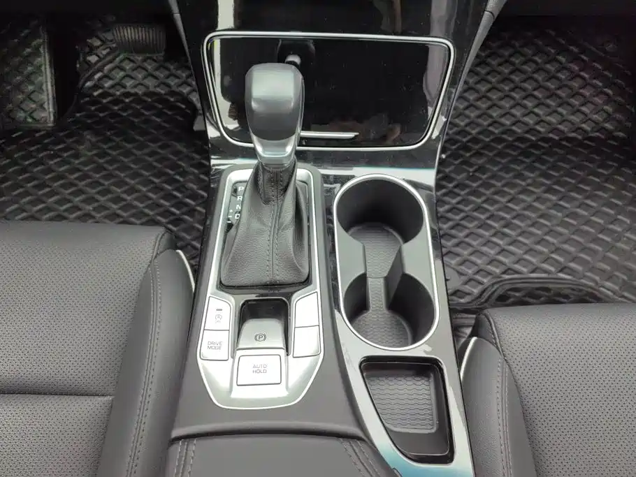 Hyundai Tucson — миниатюра 16
