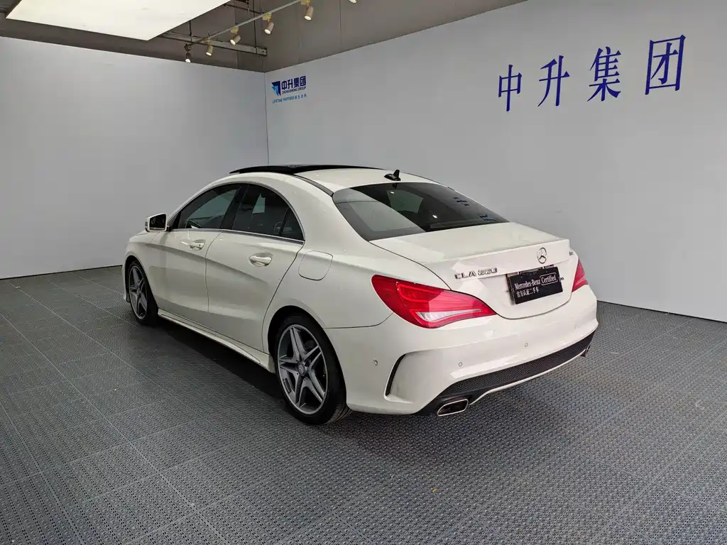 Mercedes-Benz CLA 2015 CLA 220 4MATIC