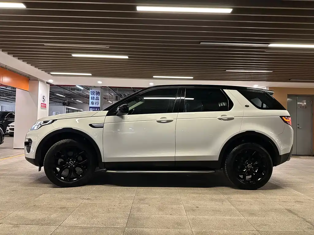 Land Rover Discovery Sport — миниатюра 20