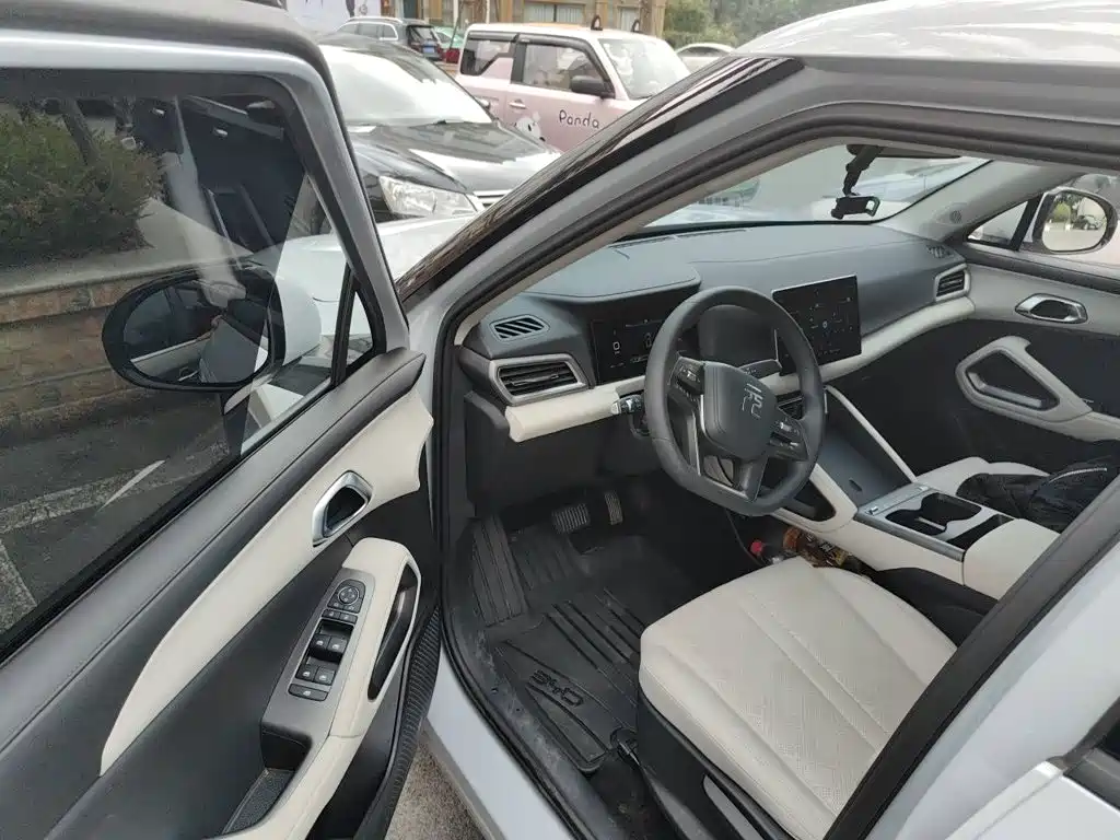 BYD Yuan UP — миниатюра 12