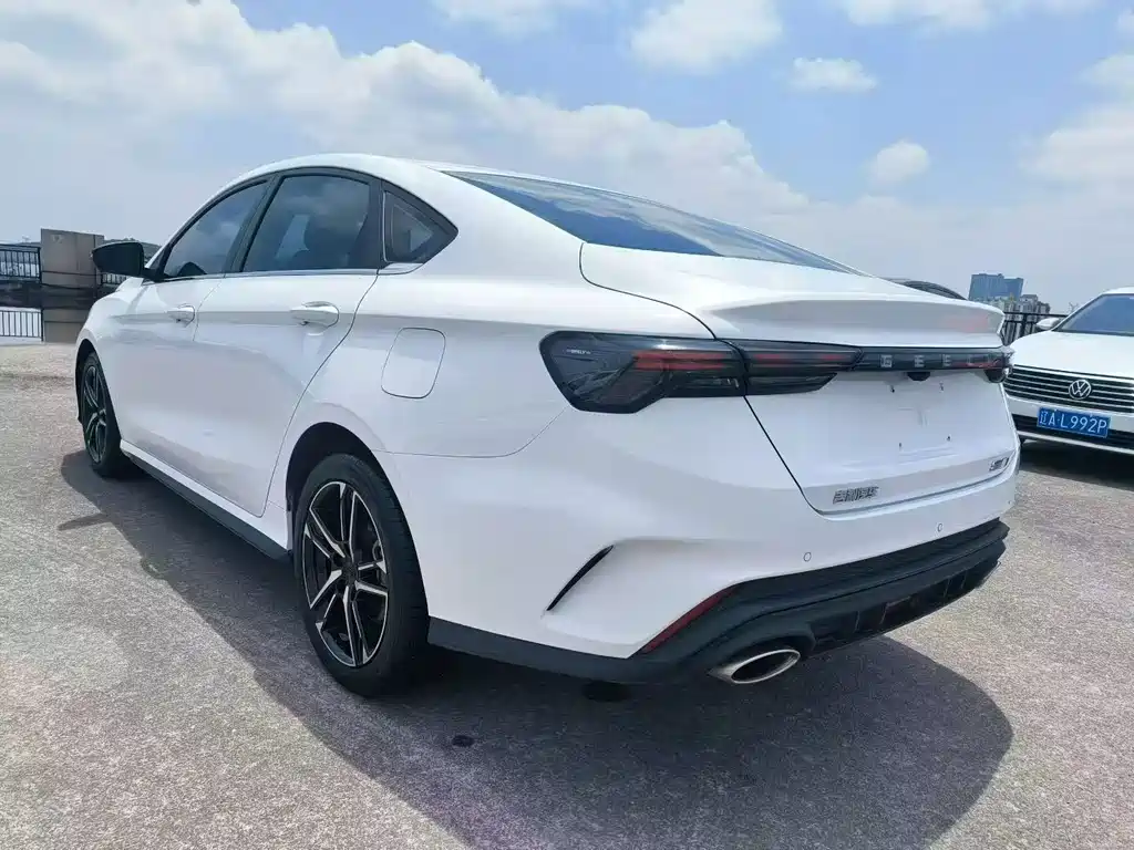 Geely Binrui — миниатюра 7