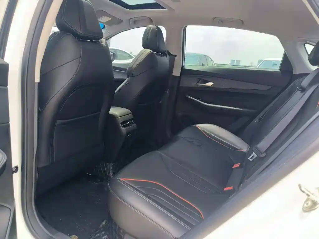 Geely Binrui — миниатюра 5
