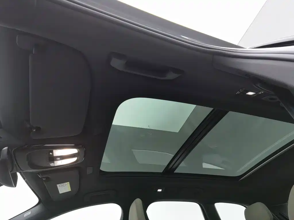 Volvo XC60 — миниатюра 14