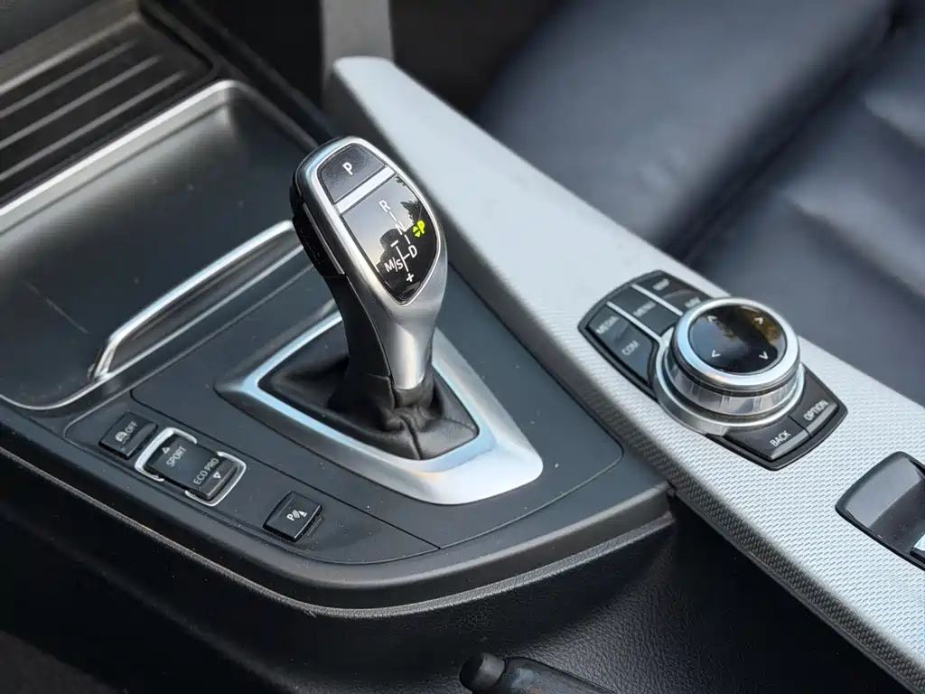 BMW 4 Series — миниатюра 7