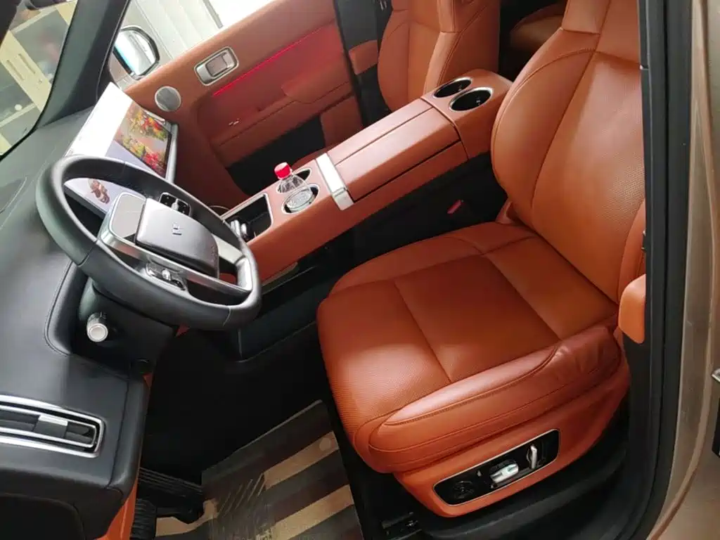 Li Auto Li L8 — миниатюра 15