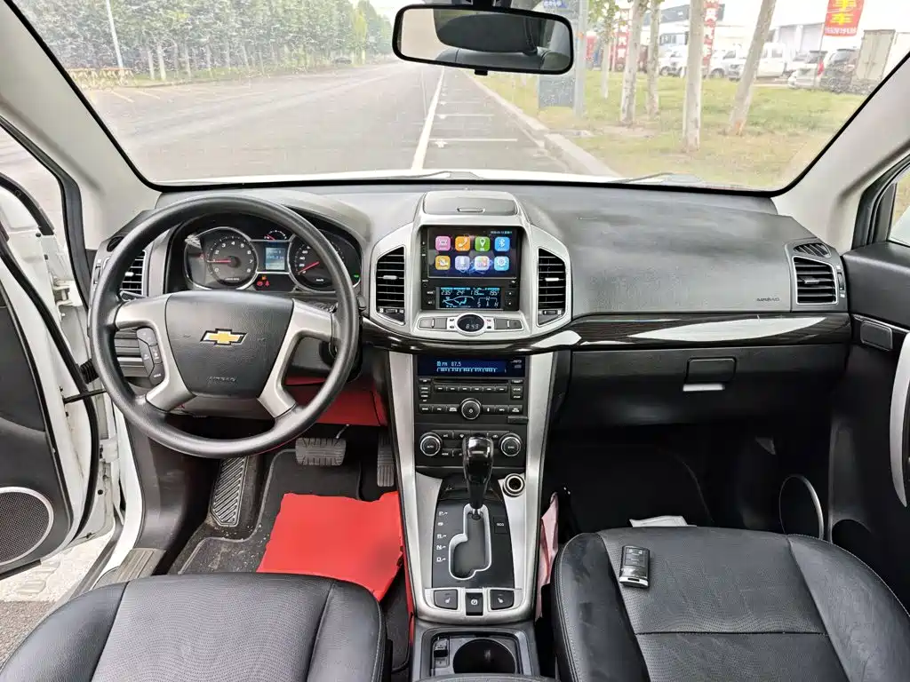 Chevrolet Captiva — миниатюра 10