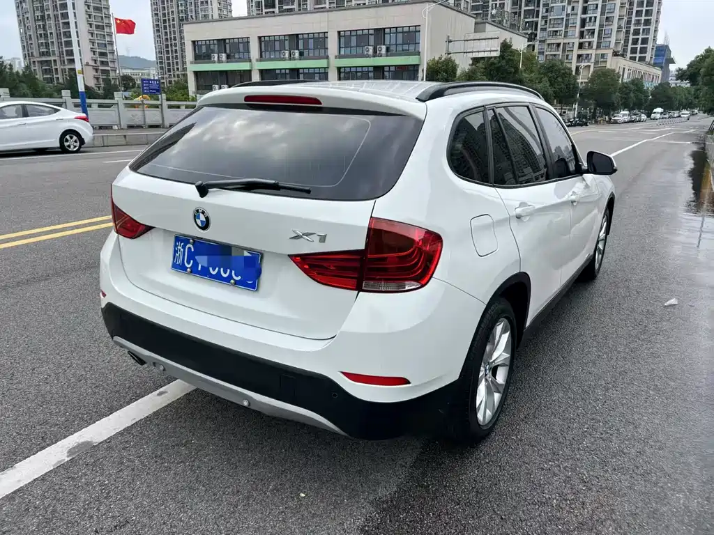 BMW X1 — миниатюра 8