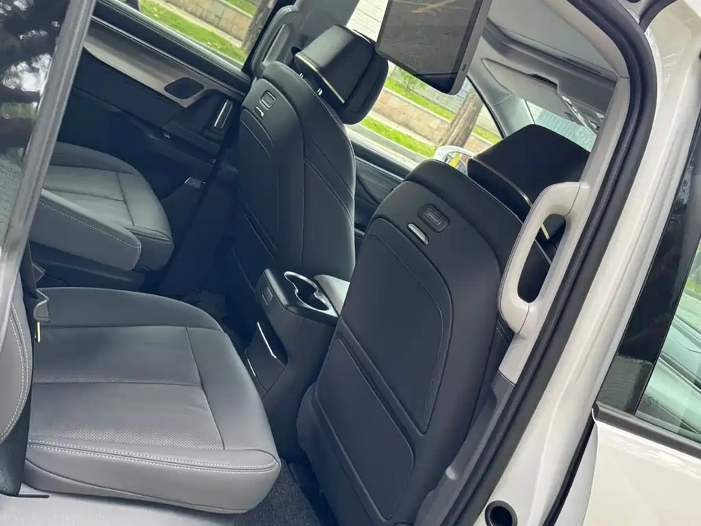Buick GL8 2026 Smart