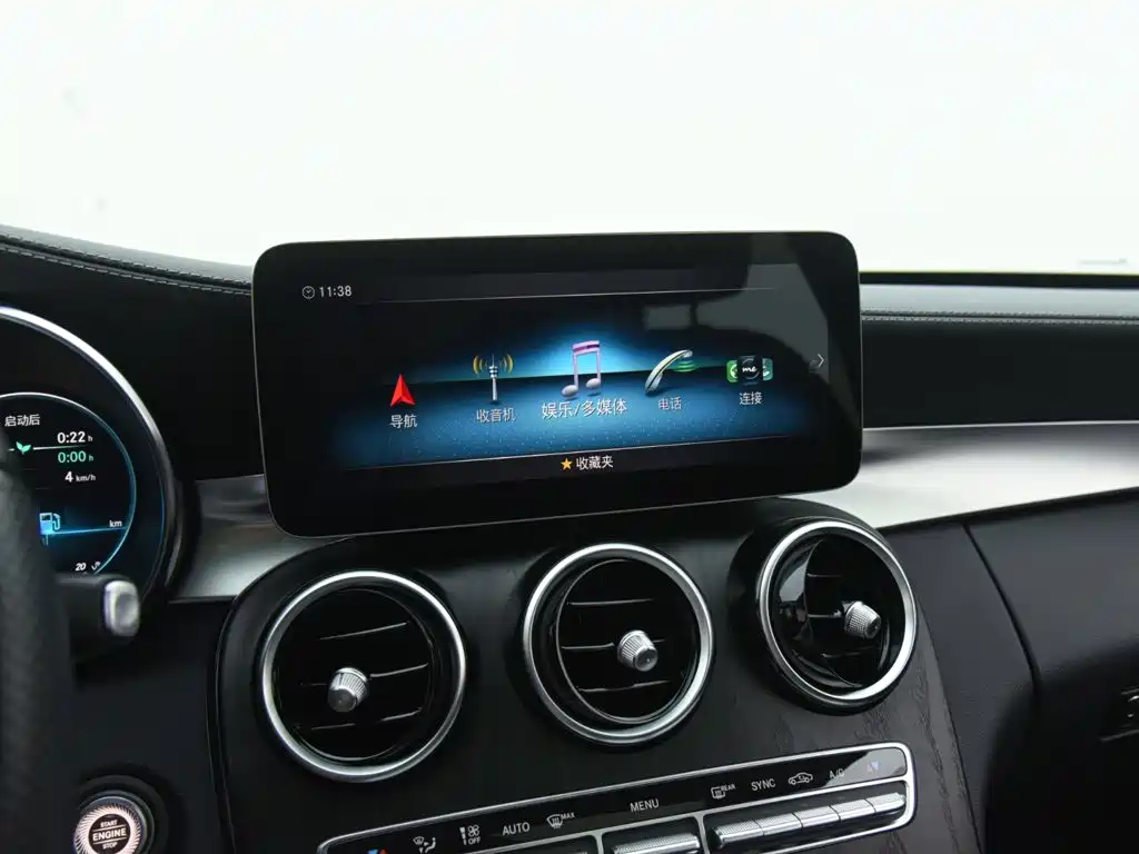 Mercedes-Benz C-Class — миниатюра 13