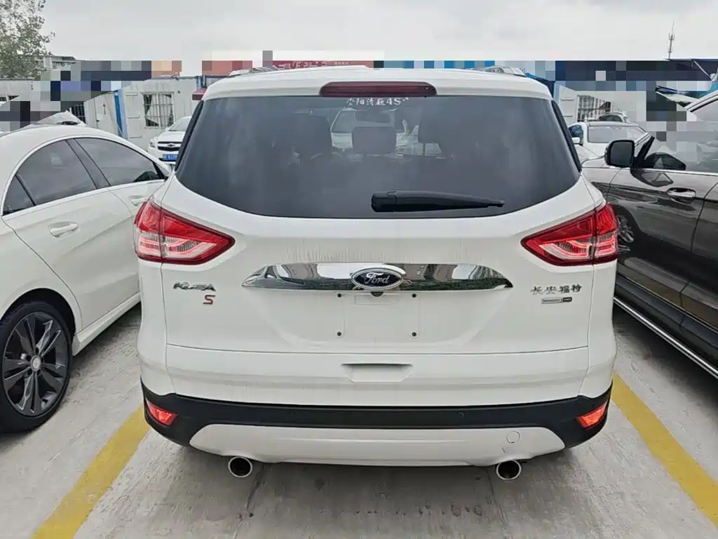 Ford Kuga — миниатюра 6