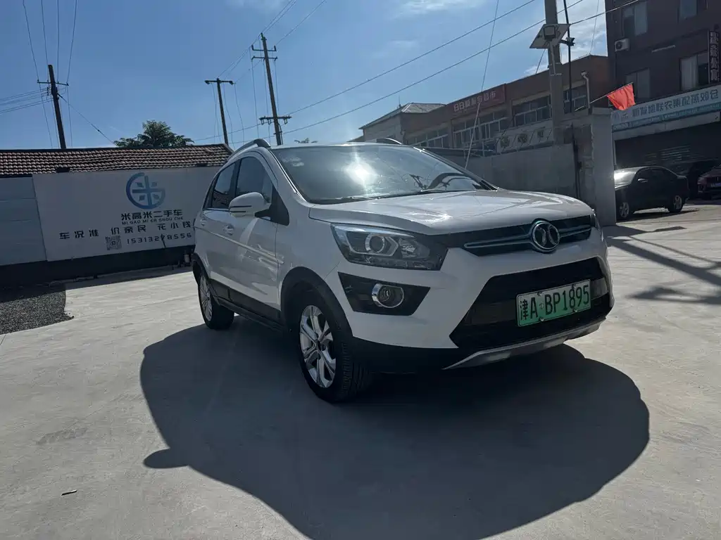 BAIC New Energy EX — миниатюра 2