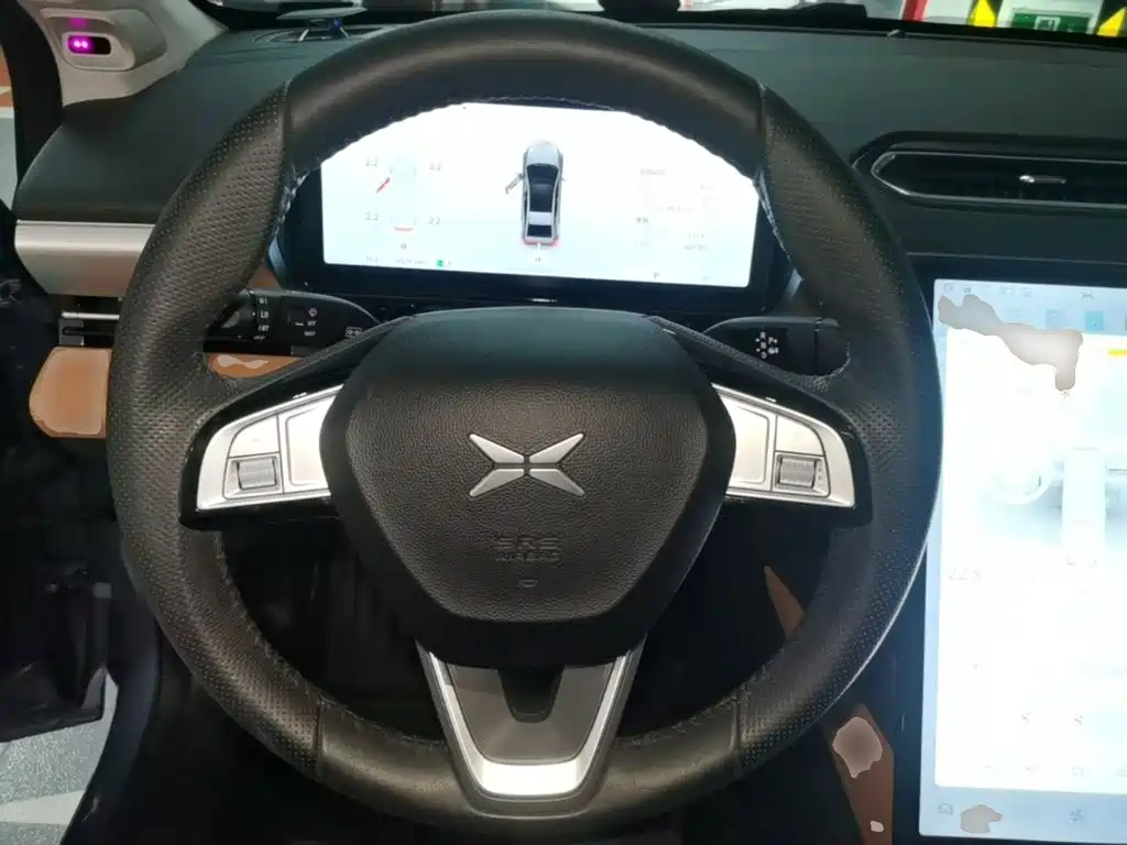 XPeng P5 — миниатюра 11