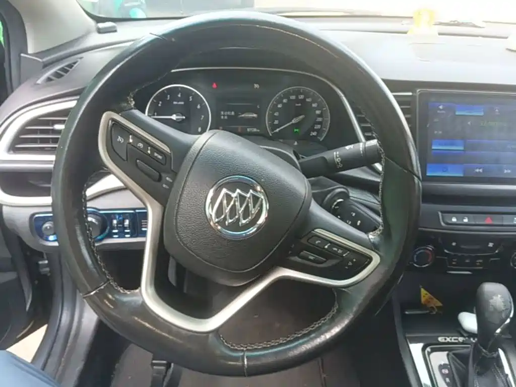 Buick Excelle — миниатюра 11