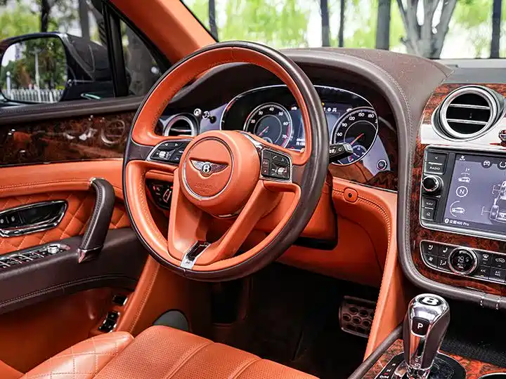Bentley Bentayga — фотографии объявления, Фото 12