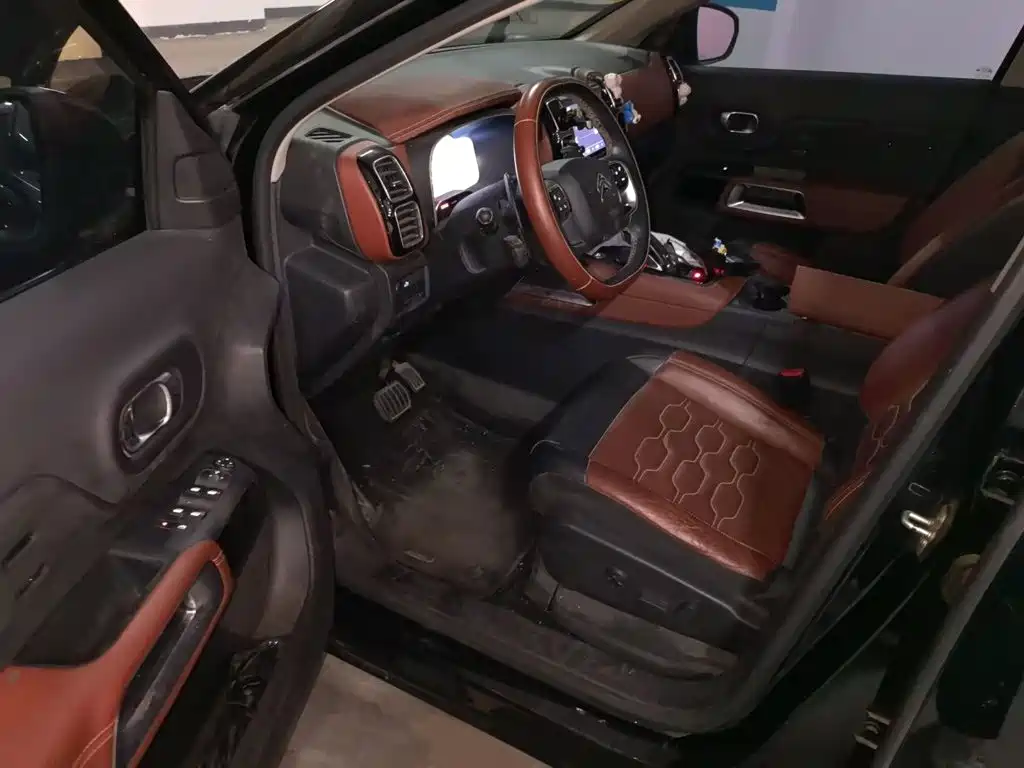 Citroen C5 AIRCROSS — миниатюра 14