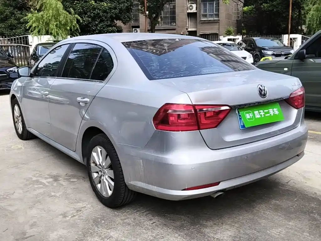 Volkswagen Lavida — миниатюра 5