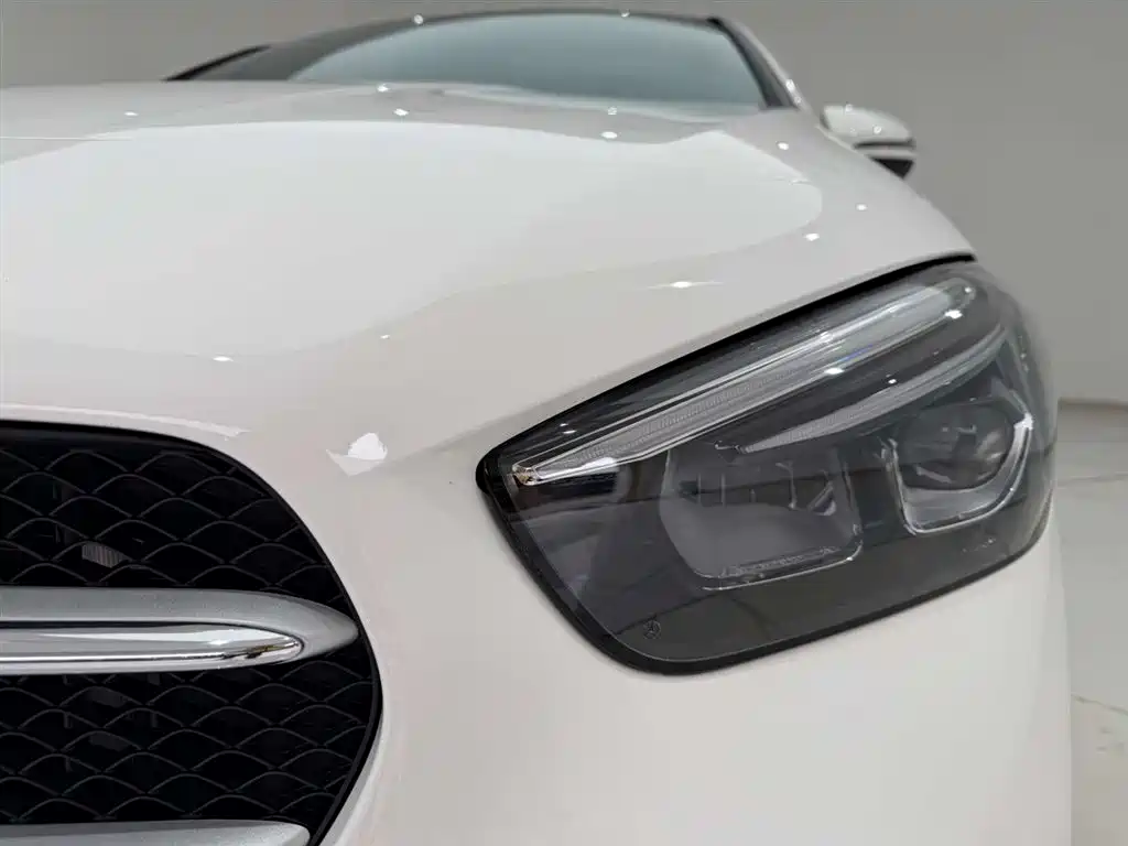 MERCEDES-BENZ B CLASS