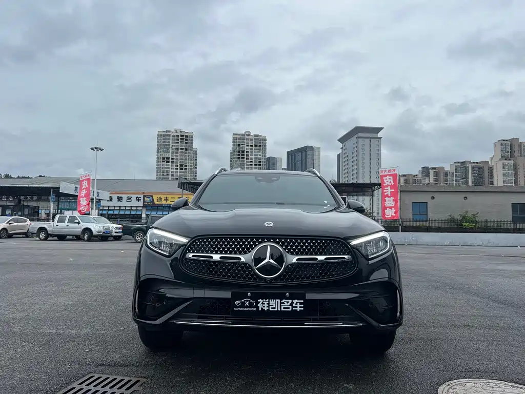 Mercedes-Benz GLC 2026 GLC 300 L 4MATIC 5 мест