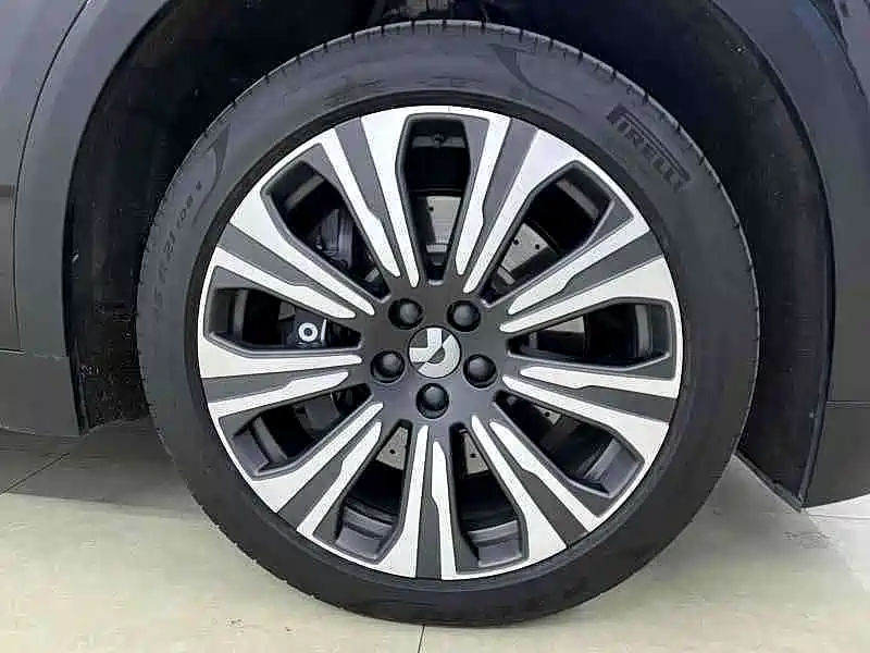 NIO ES8 — миниатюра 4