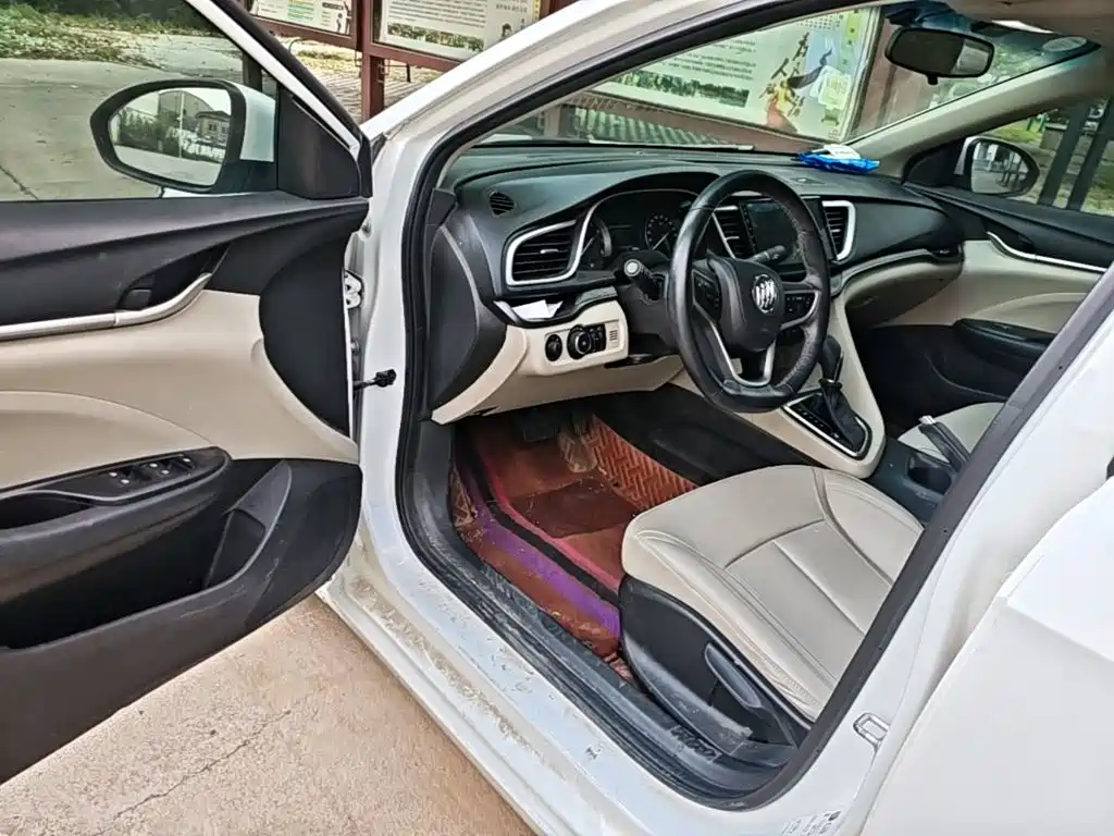 Buick Excelle — миниатюра 16