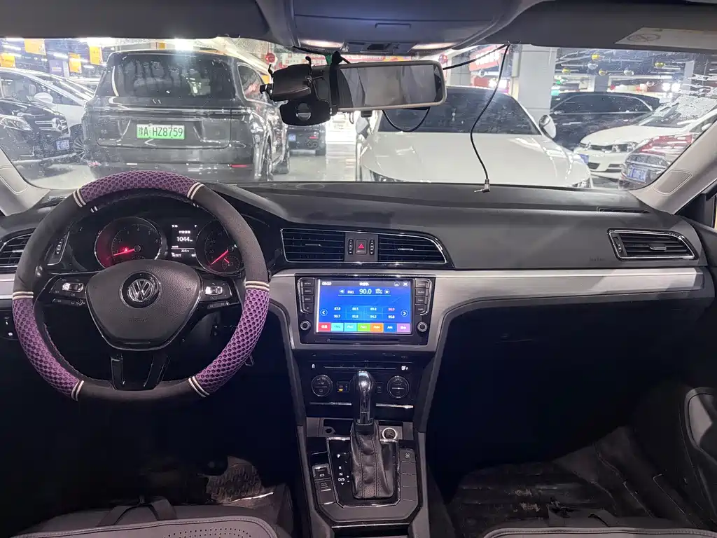 Volkswagen Lamando — миниатюра 5